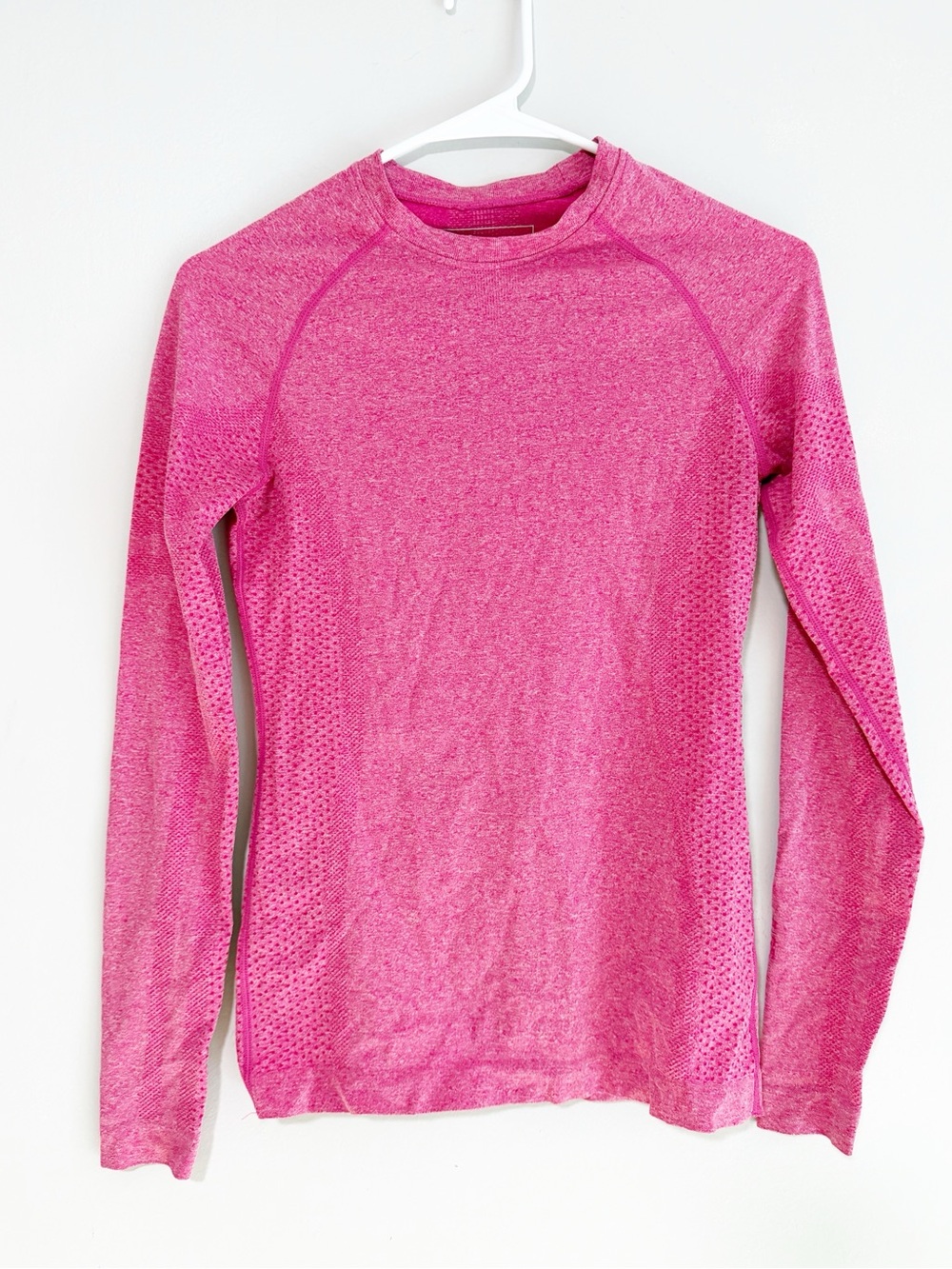 Figs salta seamless long sleeve scrub top size extra small pink